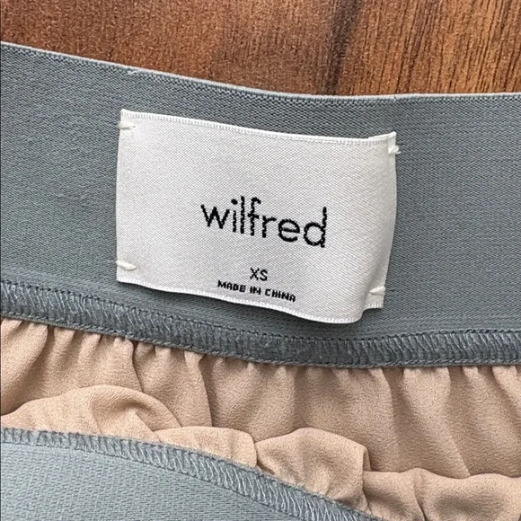 Wilfred pleated skirt from Aritzia, featuring a watercolor-style iris print - Picture 2 of 12